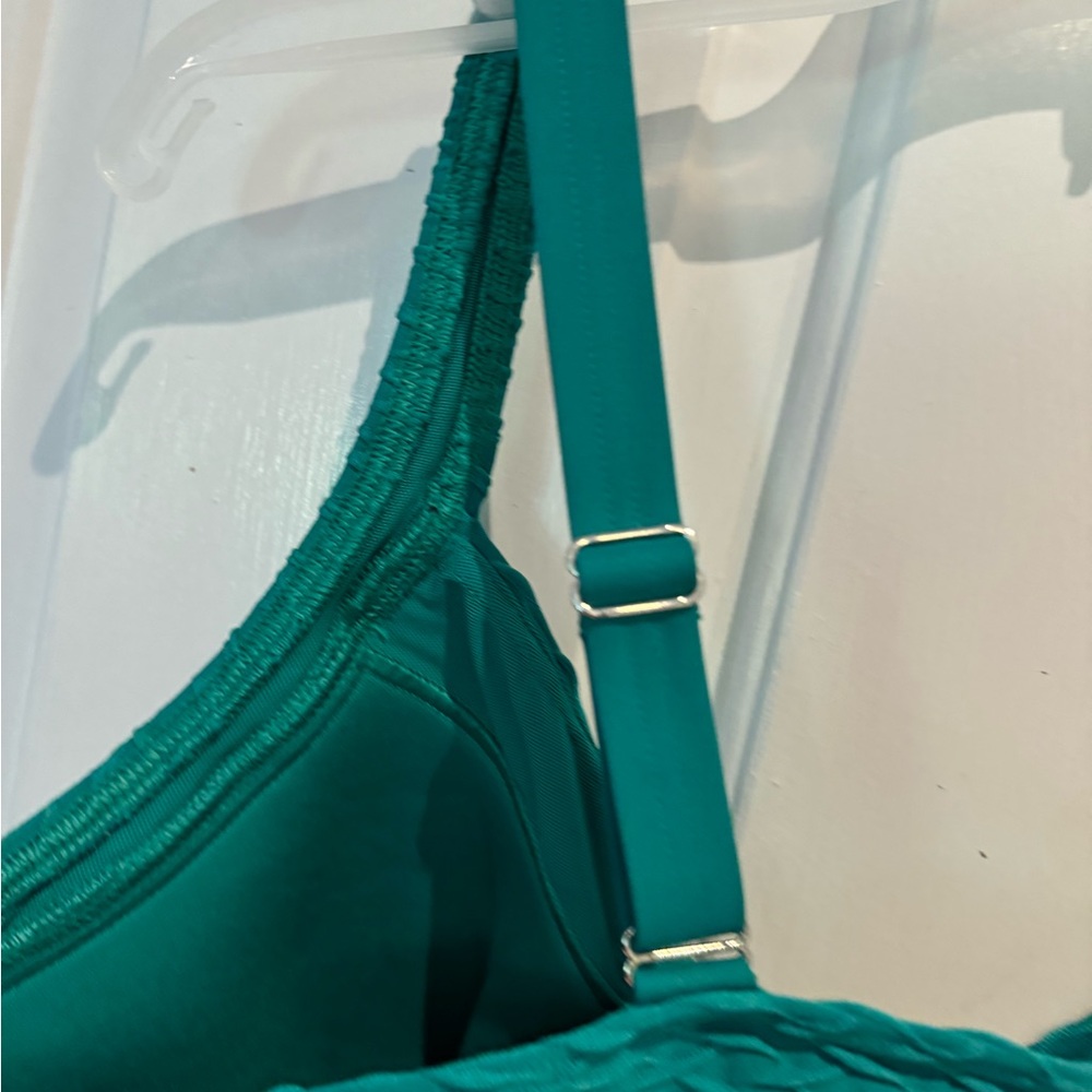 New with Tags Wrap Tankini Swimsuit Top size 18 - Picture 3 of 9